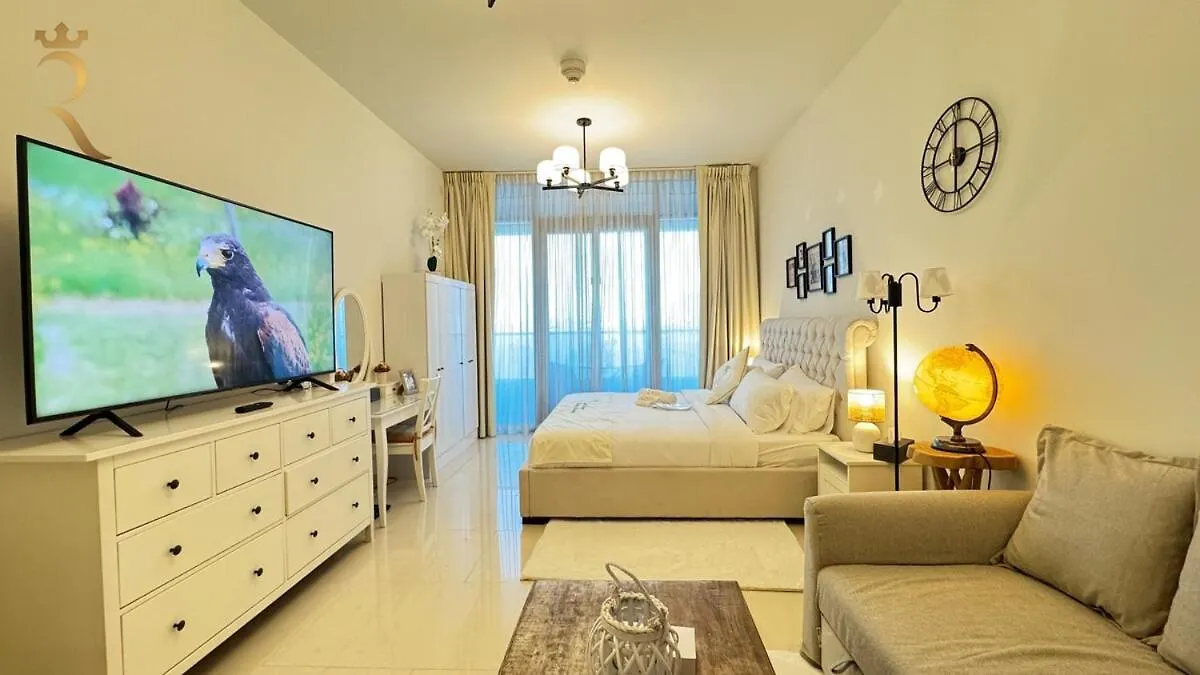 Modern Studio In Al Reem Julphar Pool And Gym Abu Dhabi Apartment